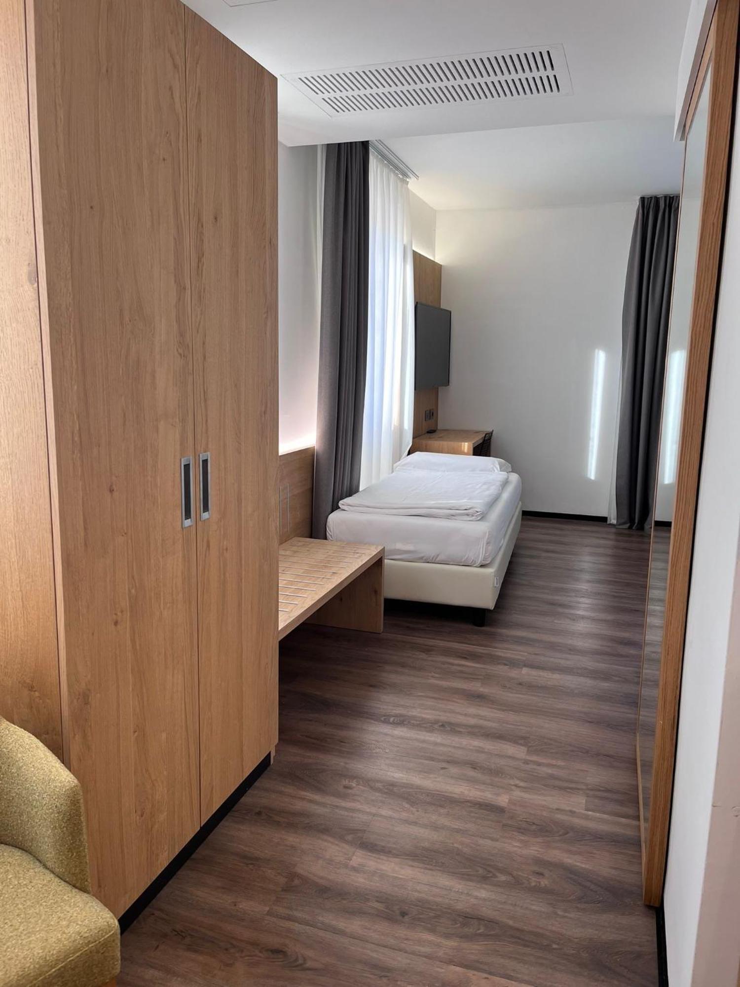 Hotel Belvedere Spiazzi Di Caprino Экстерьер фото